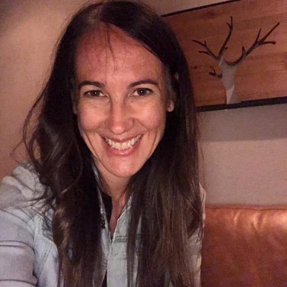 Meet your Posher, Claudine - Picture 1 of 1